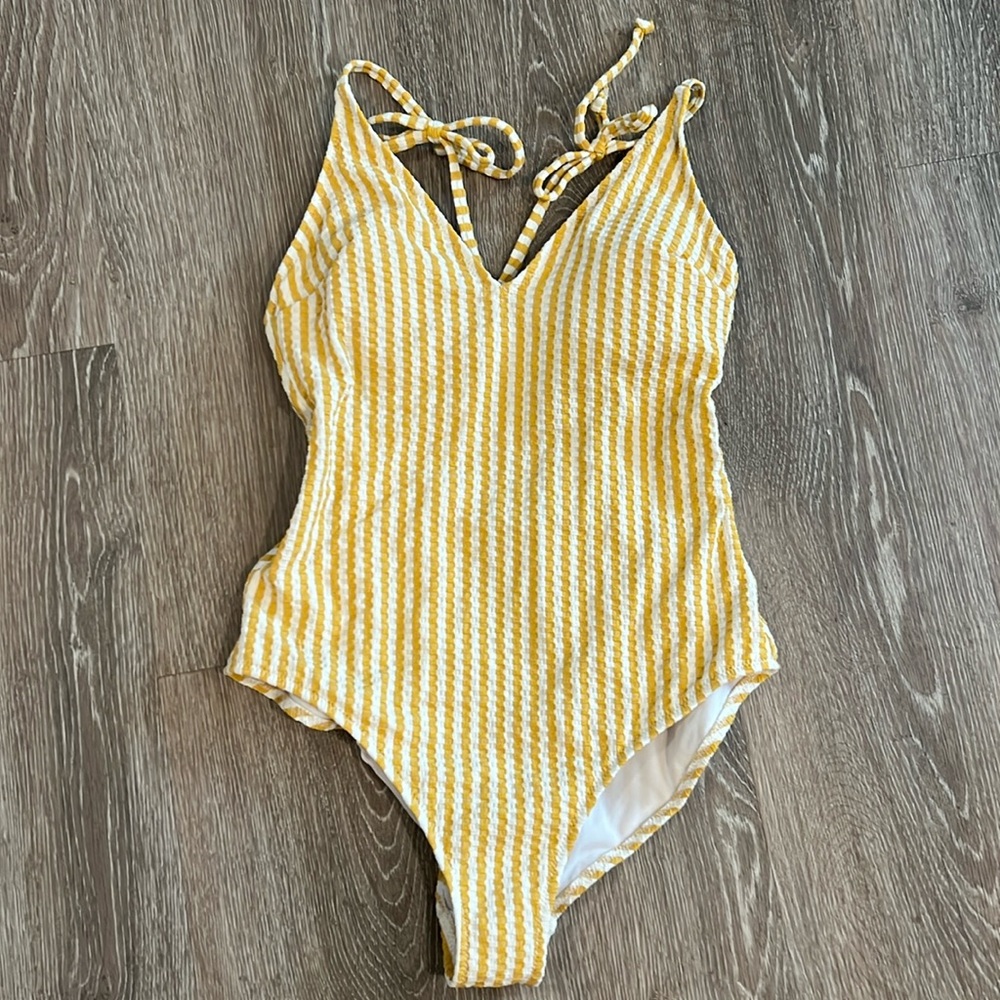 Jessica Simpson searsucker 1 piece